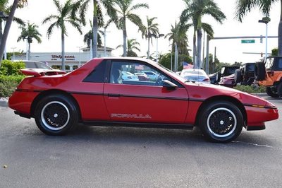 1988 Pontiac Fiero Coupe