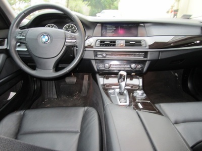 2013 BMW 528i Sedan