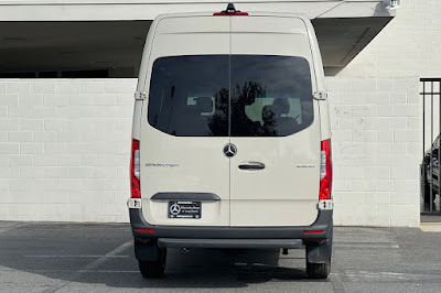 2024 Mercedes-Benz Sprinter 2500 Crew 144 WB