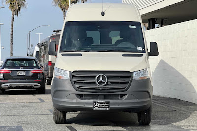 2024 Mercedes-Benz Sprinter 2500 Crew 144 WB