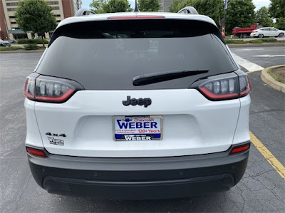 2023 Jeep Cherokee Altitude LUX