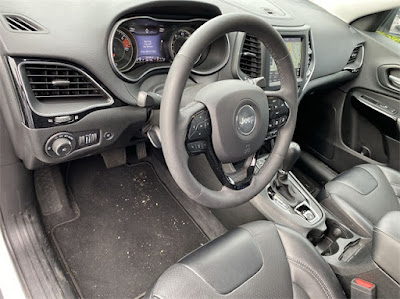 2023 Jeep Cherokee Altitude LUX