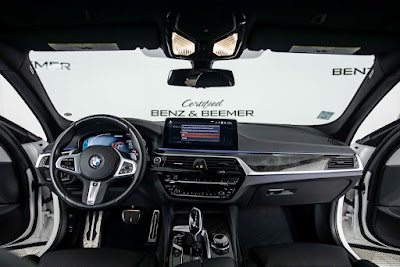 2023 BMW 5 Series M550i xDrive