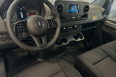 2024 Mercedes-Benz Sprinter 3500 Cargo 170 WB