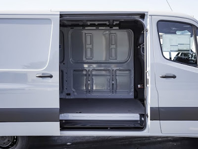 2024 Mercedes-Benz Sprinter Cargo Van