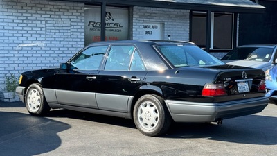 1994 Mercedes-Benz E-Class E 320