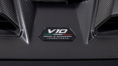 2023 Lamborghini Huracan Tecnica Technica