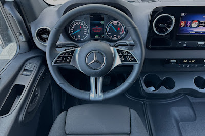 2024 Mercedes-Benz Sprinter 2500 Cargo 170 WB