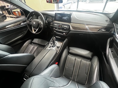 2018 BMW 530I