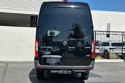 2024 Mercedes-Benz Sprinter 2500 Cargo 170 WB