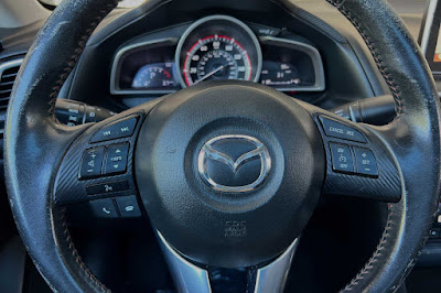 2016 Mazda MAZDA3 i Grand Touring