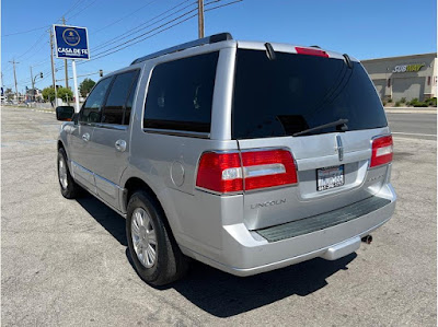 2013 Lincoln Navigator Sport Utility 4D