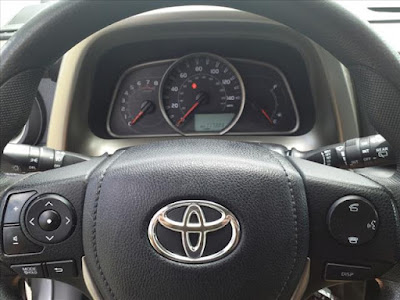 2013 Toyota RAV4 AWD XLE