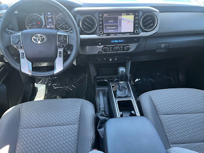 2021 Toyota Tacoma 2WD SR52WD SR5 Double Cab 5' Bed V6 AT (Natl