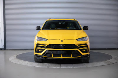 2019 Lamborghini Urus Base