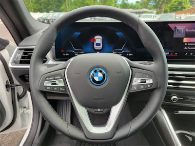 2024 BMW i4