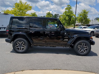 2024 Jeep Wrangler Sahara