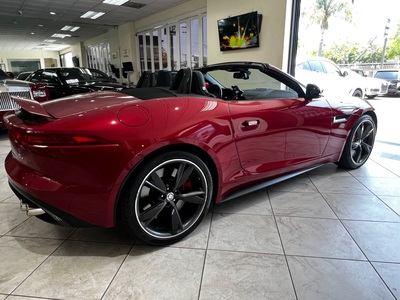 2014 Jaguar F-TYPE V8 S