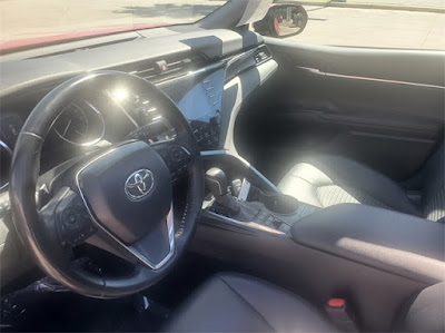 2019 Toyota Camry Hybrid SE