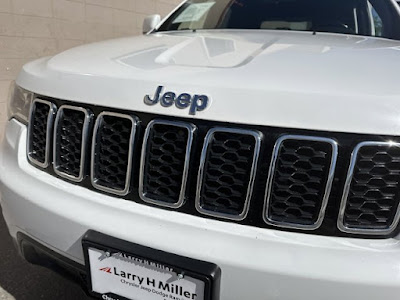 2020 Jeep Grand Cherokee Laredo E 4X4! SUPER CLEAN!