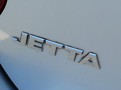 2013 Volkswagen Jetta SportWagen SE w/Sunroof
