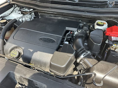 2015 Ford Explorer XLT 4WD! SUPER LOW MILES!