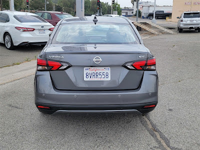 2021 Nissan Versa 1.6 SV