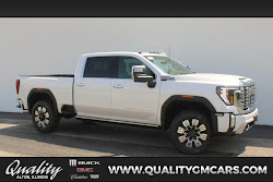 2024 GMC Sierra 2500HD 4WD Crew Cab Denali