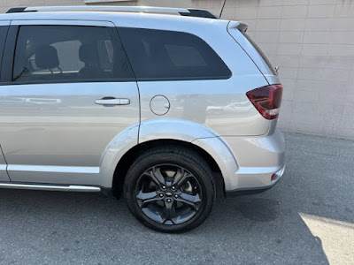 2020 Dodge Journey Crossroad