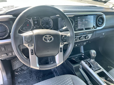 2021 Toyota Tacoma 2WD 2WD SR5 Double Cab 5' Bed V6 AT (Natl)