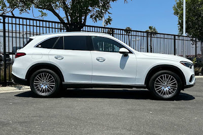 2024 Mercedes-Benz GLC GLC 300