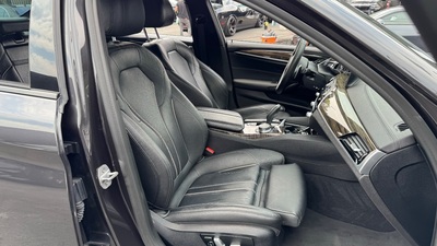 2018 BMW 5 Series 540i Sedan RWD