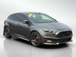 2017 Ford Focus ST