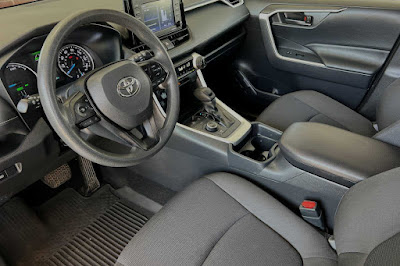 2021 Toyota RAV4 Hybrid LE