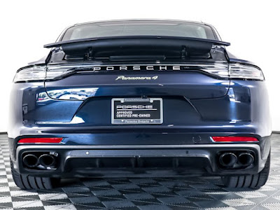 2023 Porsche Panamera 4 E-Hybrid Platinum Edition