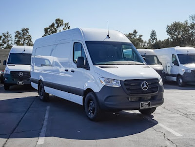 2024 Mercedes-Benz Sprinter Cargo Van