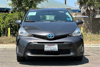 2016 Toyota Prius v Four