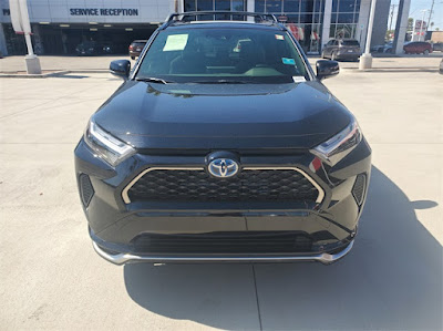 2024 Toyota RAV4 Prime SE