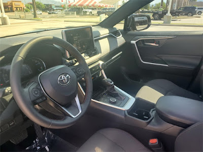 2024 Toyota RAV4 Prime SE