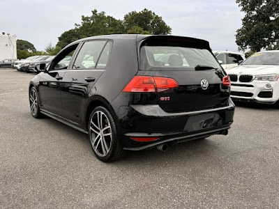 2017 Volkswagen Golf GTI Sport