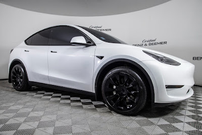 2023 Tesla Model Y Long Range