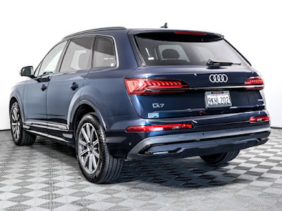 2024 Audi Q7 Premium Plus