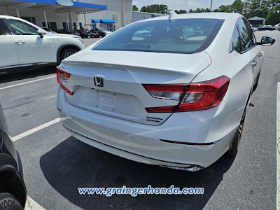 2022 Honda Accord Hybrid Touring