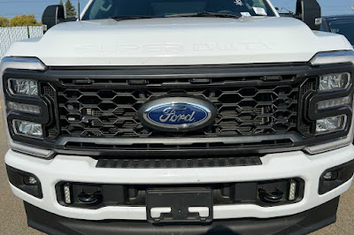 2023 Ford Super Duty F-250 SRW XL 4WD Crew Cab 6.75 Box