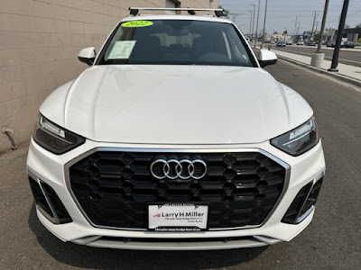 2022 Audi Q5 S line Premium Plus