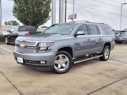 2018 Chevrolet Suburban LT