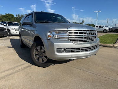 2010 Lincoln Navigator Base