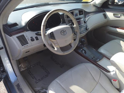 2011 Toyota Avalon Base