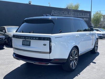 2023 Land Rover Range Rover P400 SE AWD