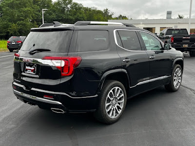 2022 GMC Acadia Denali